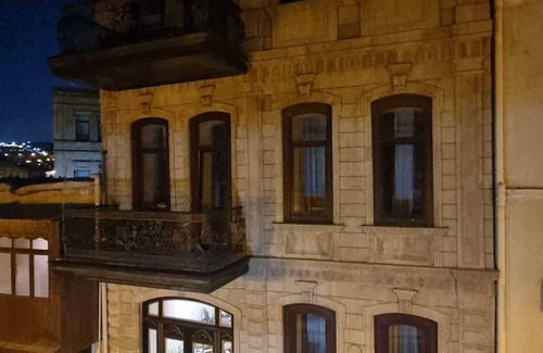 Baku Old Town Apartment | Apartments History 1870