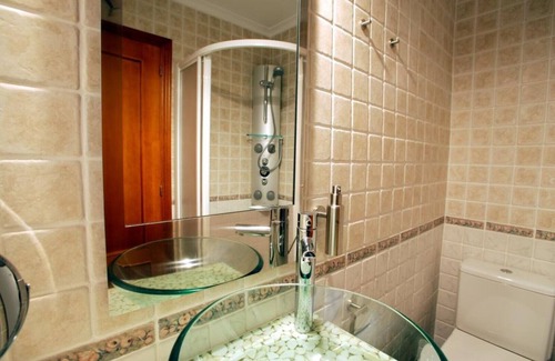 Ayora House | APARTMENTS HOTEL 77