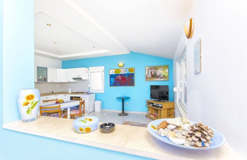 Necujam Apartment | Apartments Kažimir (45981-A5) - Necujam - island Solta