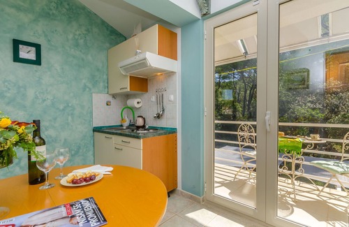 Vrboska Apartment | Apartments Vila Jelka (49712-A4) - Vrboska - island Hvar