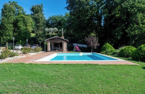 Loreto Apartment | Apartments in farmhouse with pool