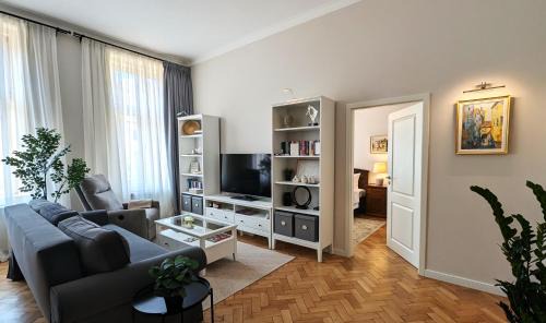 Sibiu Old Town Apartment | Apartments in Historic Center, Quiet Area, AC