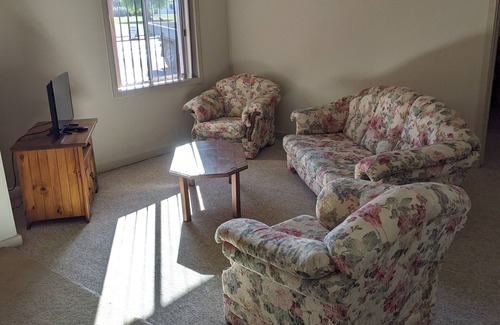 Joyce Apartment | Apartments in Lucindale