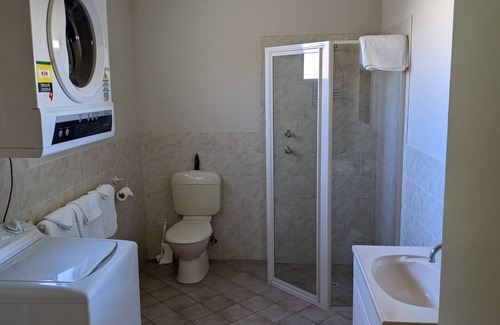 Joyce Apartment | Apartments in Lucindale