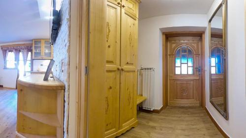 Gozd Martuljek Apartment | Apartments in Villa Flora