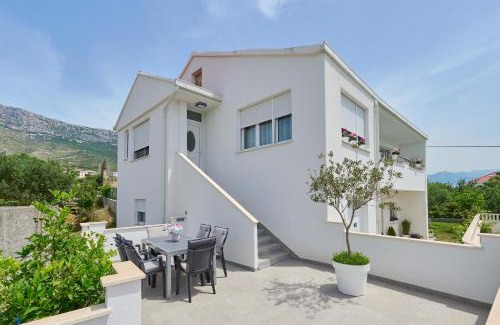 Kastel Sucurac Apartment | Apartments Infinity