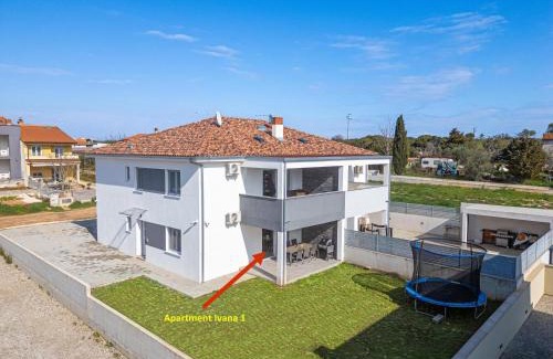 Sikici Apartment | Apartments Ivana