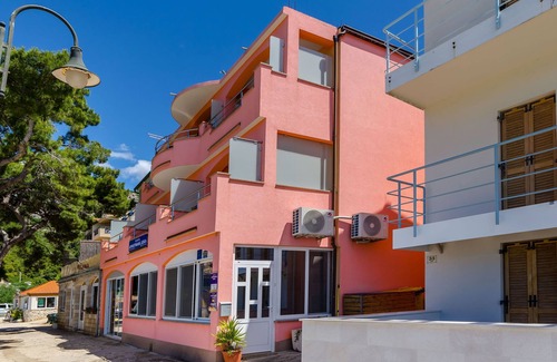 Milna Apartment | Apartments Juka (119551-A2) - Milna - island Hvar