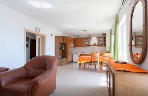 Srebreno Apartment | Apartments Kate