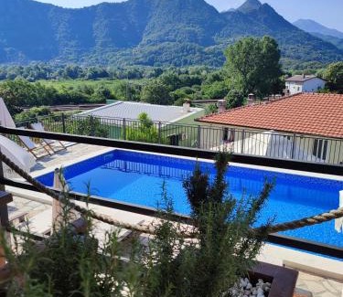 Virpazar Apartment | Apartments Kingfisher