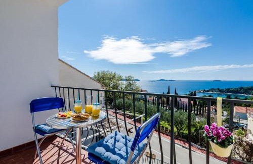 Brasina Apartment | Apartments Knego