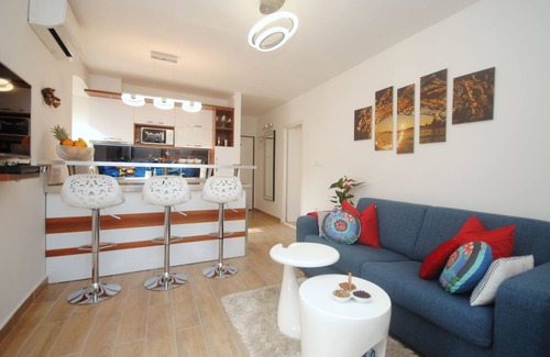 Split Apartment | Apartments Kogo