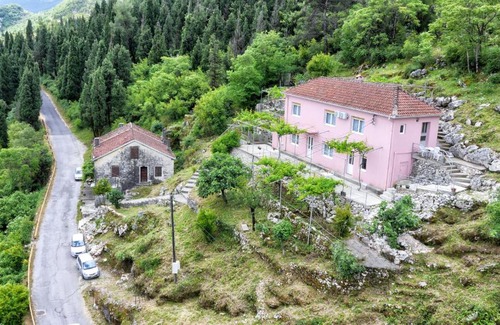 Virpazar Apartment | Apartments Lake View