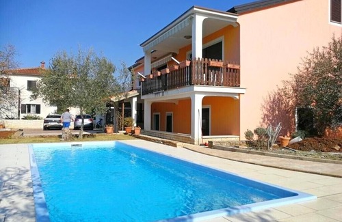 Krizine Apartment | Apartments Majda, (15047), Umag, Croatia