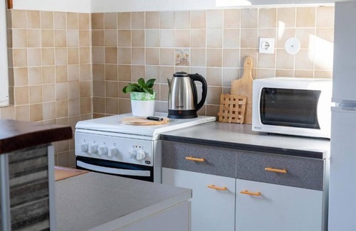Jadrija Apartment | Apartments Marin (98571-A1) - Jadrija