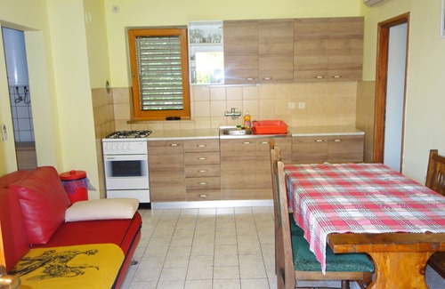 Povile Apartment | Apartments Marinko, (16457), Povile, hr