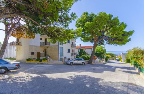 Vrpolje Apartment | Apartments Marinko (37171-A2) - Makarska