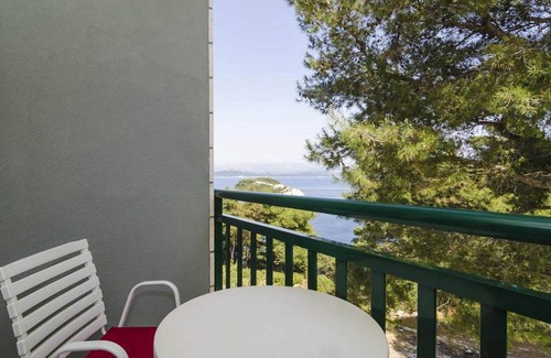 Saplunara Apartment | Apartments Matuško Mljet - One Bedroom Apartment with Balcony and Sea View