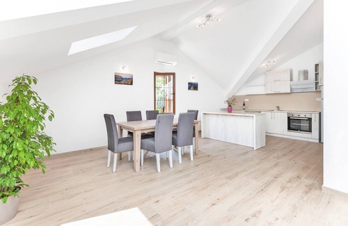 Skaljari Apartment | Apartments Mezini 11