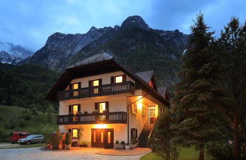 Trenta Apartment | Apartments Mija