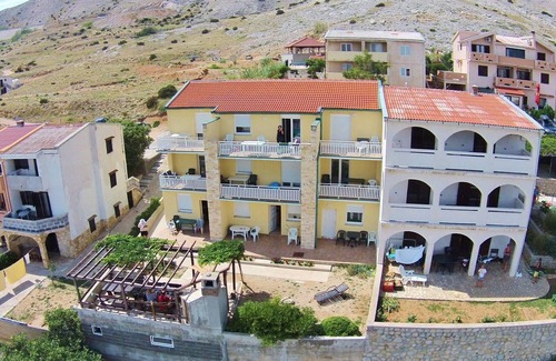 Pag Apartment | Apartments Mile, (11086), Pag, Croatia