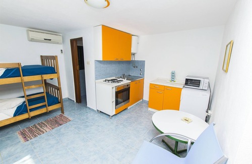 Rtina Apartment | Apartments Milena (23311-A5) - Rtina