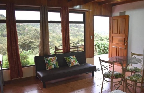 Monteverde House | Apartments Monte Luna Mountain View