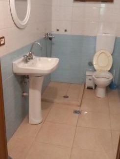 Mbrostar-Urë Apartment | Apartments Natalia Fier Albania