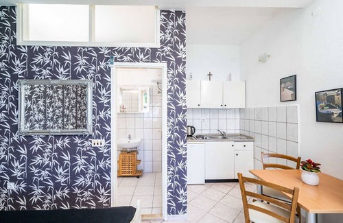 Lumbarda Apartment | Apartments Nikolina (LU) - Studio with Terrace