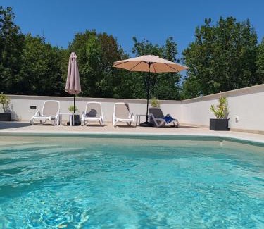 Lovrecica Apartment | Apartments Oleander Lovrečica-residence with pool