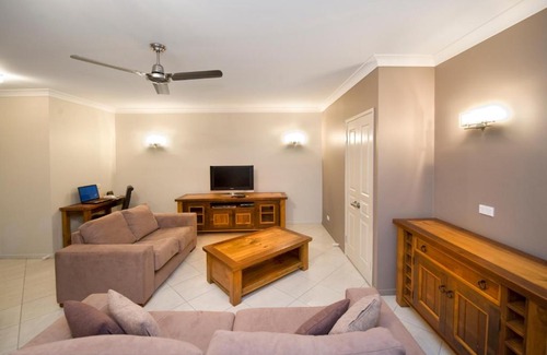 Allenstown Apartment | Apartments on Palmer
