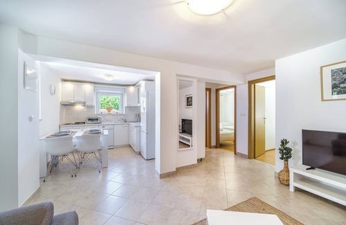 Milna (Brac) Apartment | Apartments P&S - PETRA