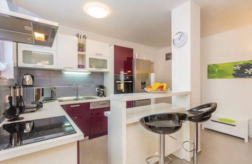 Cesarica Apartment | Apartments Paola