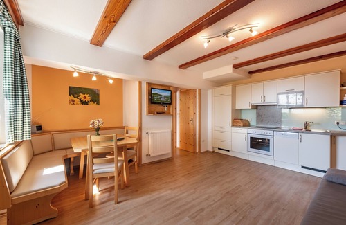 Koglhof Apartment | Apartments Perhofer - The family-friendly farm in Styria!