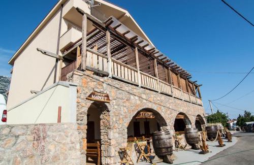 Cesarica Apartment | Apartments Ribarica