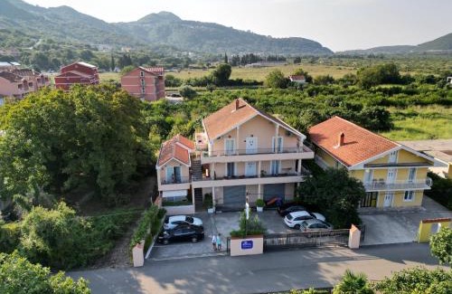 Lastva Grbaljska Apartment | Apartments Royal