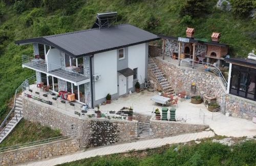 Radozda Apartment | Apartments Stone