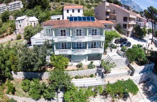Brela Apartment | Apartments Tina