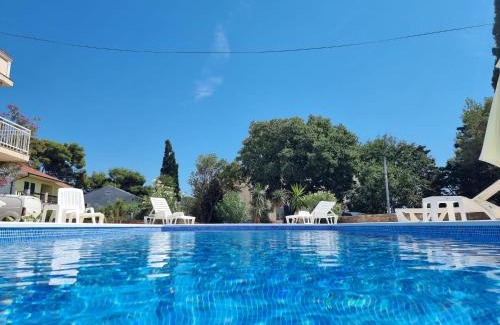 Novalja Apartment | Apartments Vida in Center Novalja with Pool
