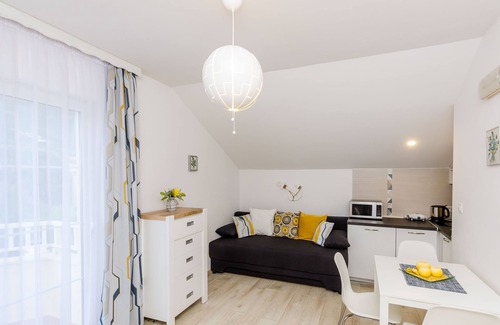 Zvekovica Apartment | Apartments Villa Key - Comfort One Bedroom Apartment with Balcony