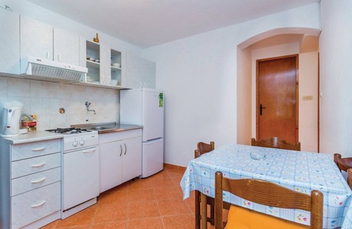 Veljun Primorski Apartment | Apartments Vukelić (28751-A1) - Senj
