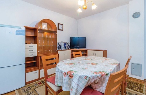 Veljun Primorski Apartment | Apartments Vukelić (28751-A2) - Senj