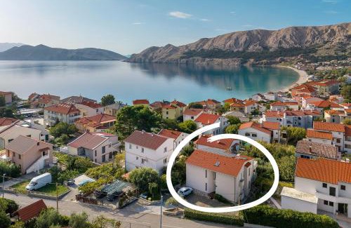 Baska Apartment | Apartments with Terrace