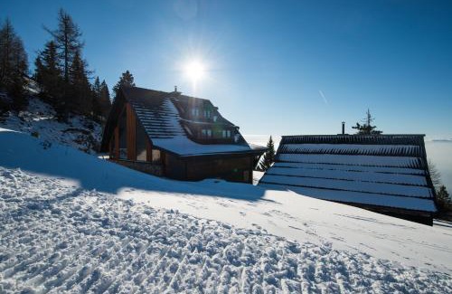 Ambroz pod Krvavcem Apartment | Apartments Zvoh, Krvavec, Ski-in, Ski-out