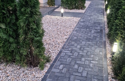 Eutritzsch Apartment | Apartments zum Modernen Übernachten und Wohlfühlensowie Terrasse in den Garten