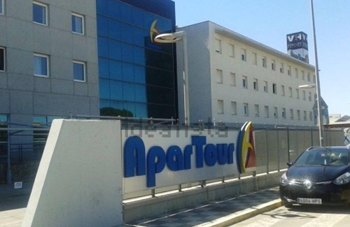 Bormujos Apartment | Apartsur® Piscina, Parking, Wifi y Mucho Mas!