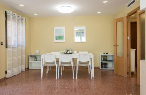 El Pla del Real Apartment | ApartUP Mestalla Home