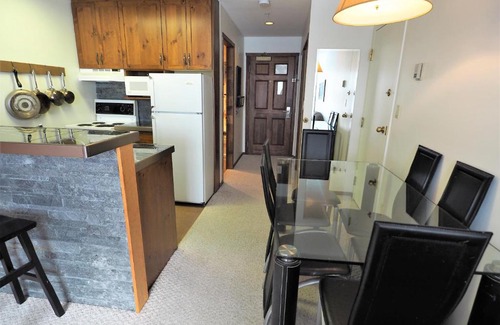 Okanagan-Similkameen Apartment | Apex Mountain Inn 1 Bdrm Suite 223-224 Condo
