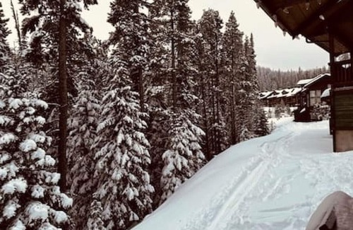 Okanagan-Similkameen House | Apex Mountain ~ Winterfell ~ The Best Indoor and Outdoor Experience