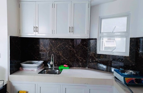 Daet House | ApHeartment-12 min to the beach and Resorts. Close to everything